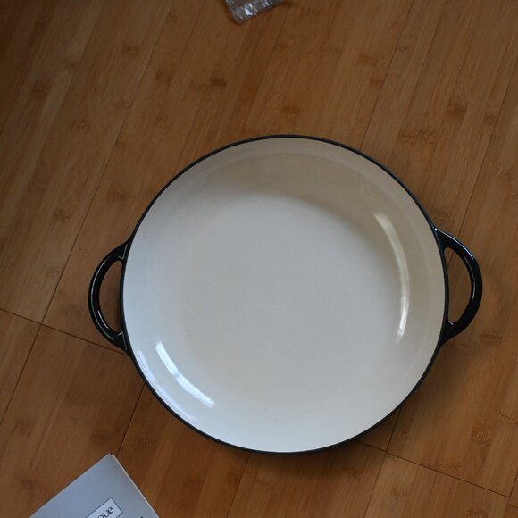 NWT Technique Porcelain Enamel Cast Iron Cookware Paella Sauté Pan 13.5 inches - Picture 2 of 5